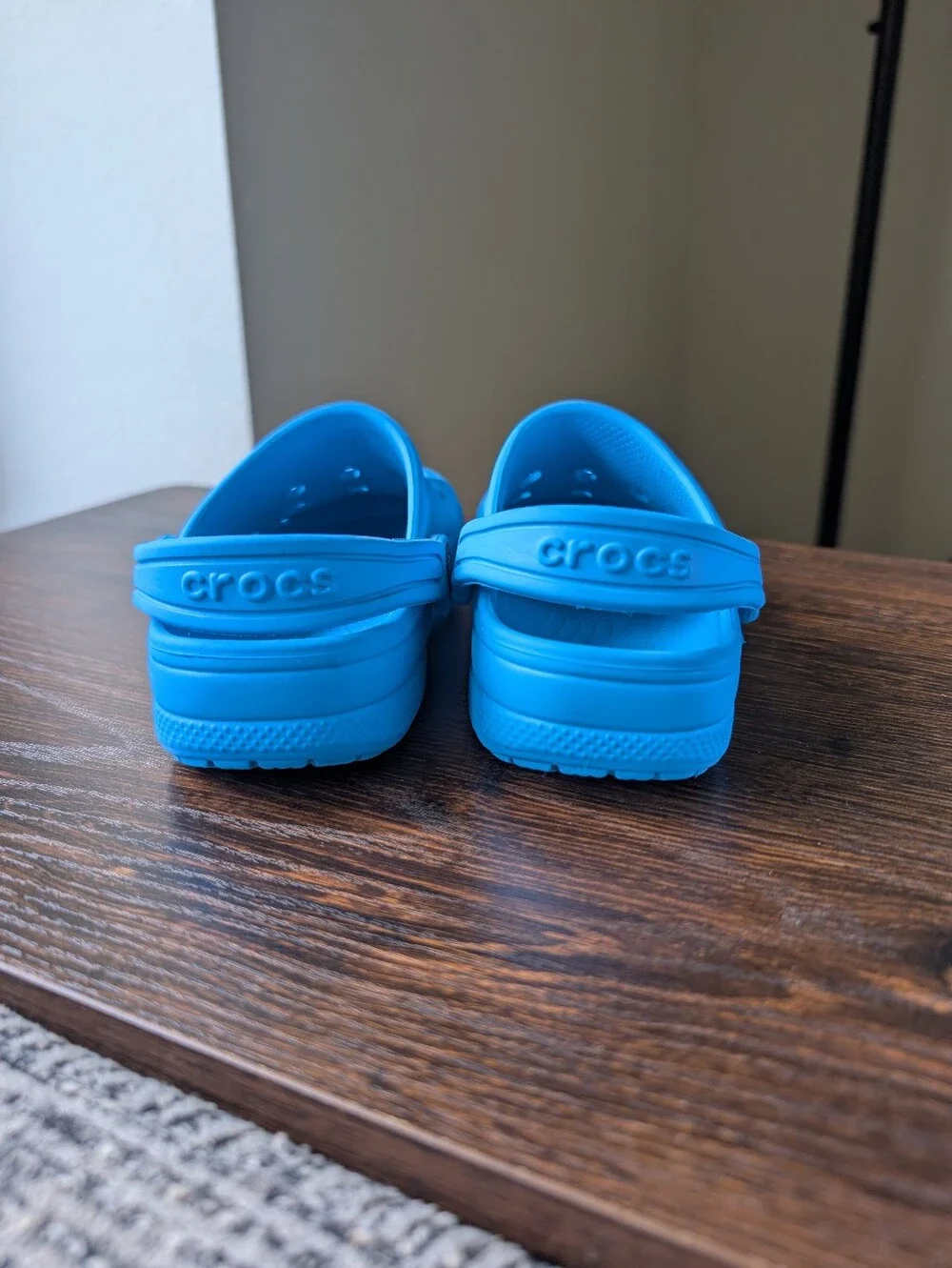 Crocs Classic Clog Blue Unisex Slip On Water Shoes